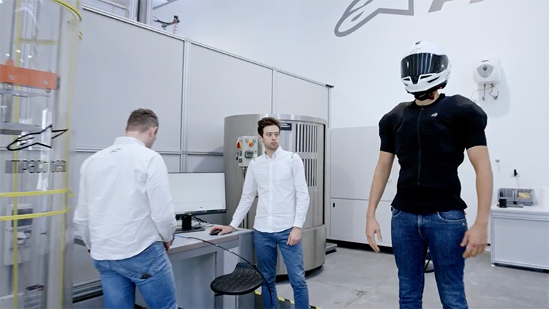 Alpinestars Tech Air 5 Plasma airbag vest lab deployment